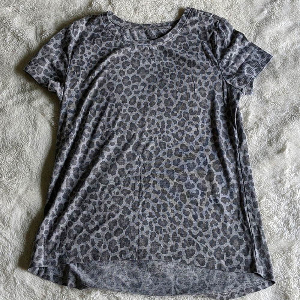 Grey Cheetah T Shirt
